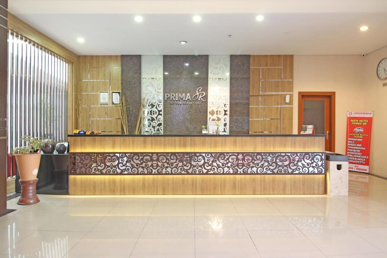 เรดดอร์ซ พรีเมียม เนียร์ สเลมัน ซิตี้ฮอลล์ Hotel ยอกยาการ์ตา ภายนอก รูปภาพ